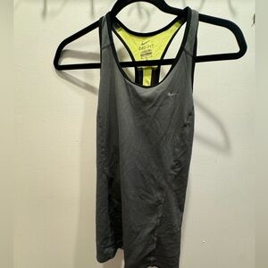 Nike workout tank
